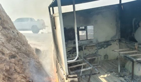 کوہاٹ: پولیس موبائل پر حملہ اور آتشزدگی، بھاری جانی نقصان